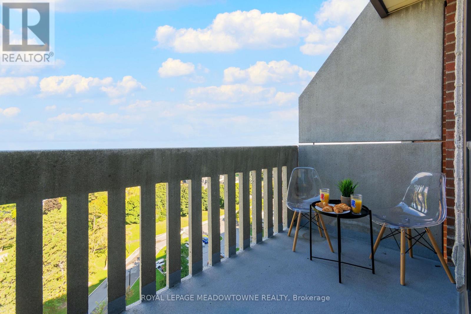 1013 - 6720 Glen Erin Drive, Mississauga, Ontario  L5N 3K8 - Photo 9 - W13038996