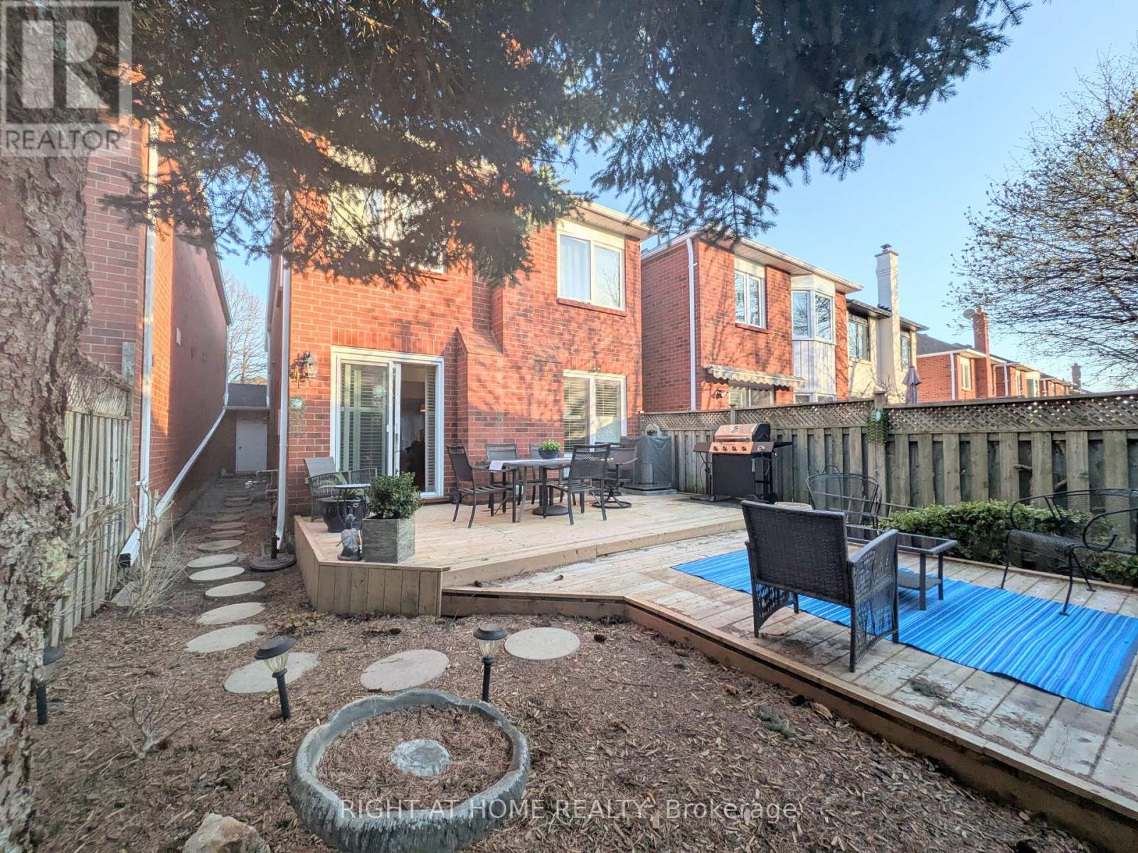 2096 Blacksmith Lane, Oakville, Ontario  L6M 3A3 - Photo 15 - W13039020