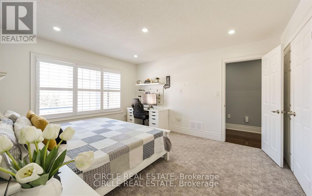 2 Learmont Avenue, Caledon, Ontario  L7C 3N3 - Photo 36 - W13039028