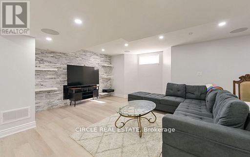 2 Learmont Avenue, Caledon, Ontario  L7C 3N3 - Photo 41 - W13039028