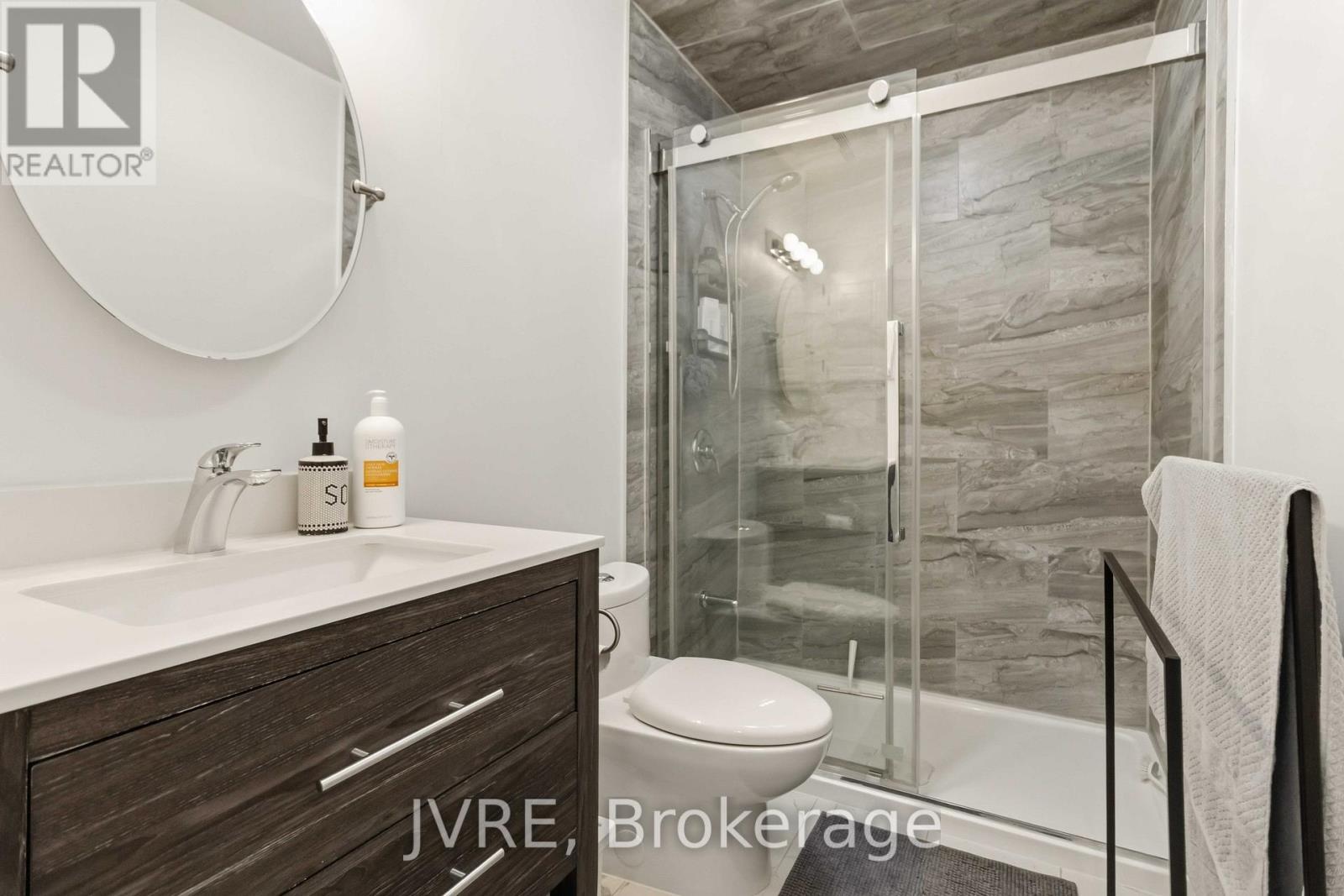 2918 Westbury Court, Mississauga, Ontario  L5M 6B2 - Photo 18 - W13039034