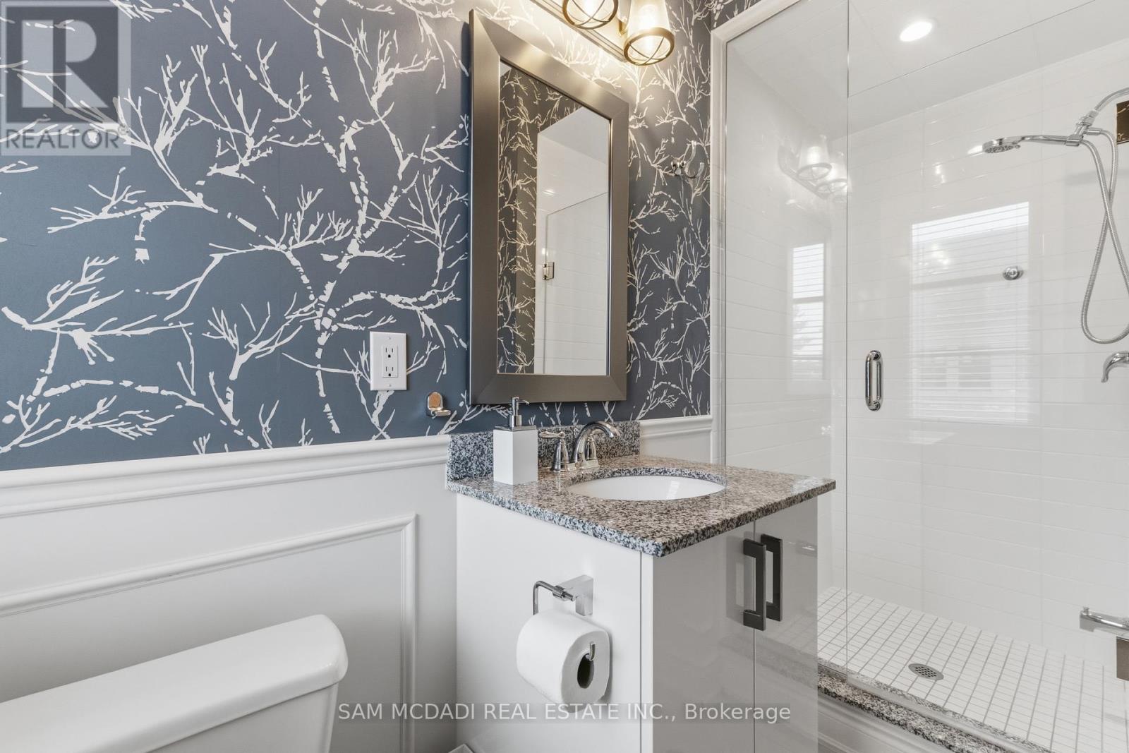 2029 Queensborough Gate, Mississauga, Ontario  L5M 0Y1 - Photo 29 - W13039116