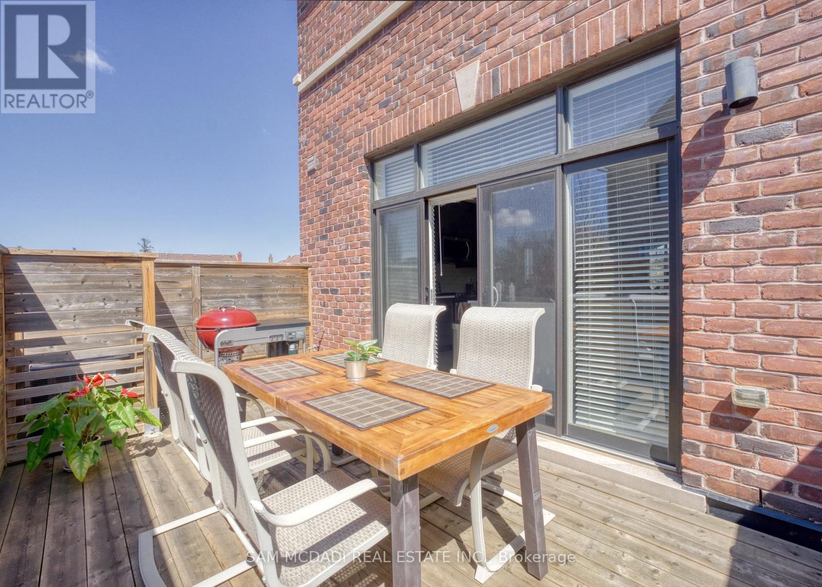 2029 Queensborough Gate, Mississauga, Ontario  L5M 0Y1 - Photo 32 - W13039116