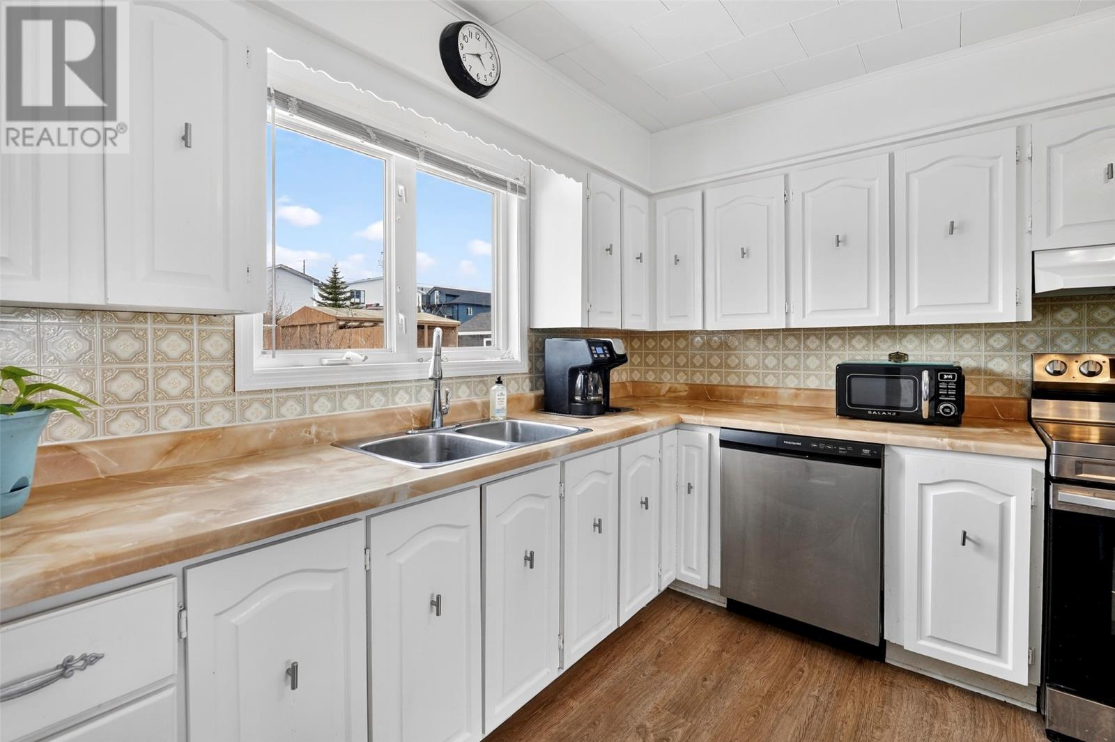 48 Harbour Buffett Road, Arnold's Cove, Newfoundland & Labrador  A0B 1A0 - Photo 4 - 1295703