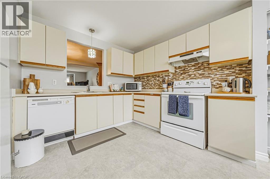 26 Poplar Drive Unit# 25, Cambridge, Ontario  N3C 4A3 - Photo 6 - 40823687