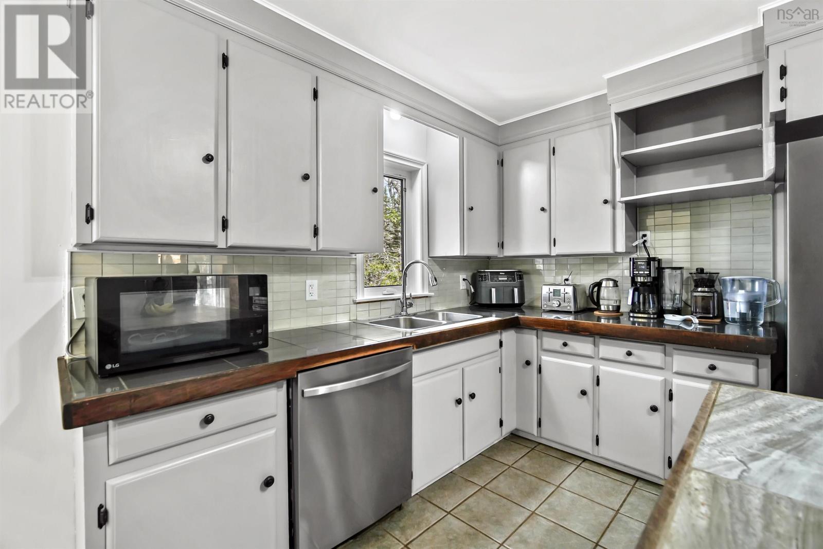 14 Shady Vista Drive, Hatchet Lake, Nova Scotia  B3T 1V3 - Photo 15 - 202608426