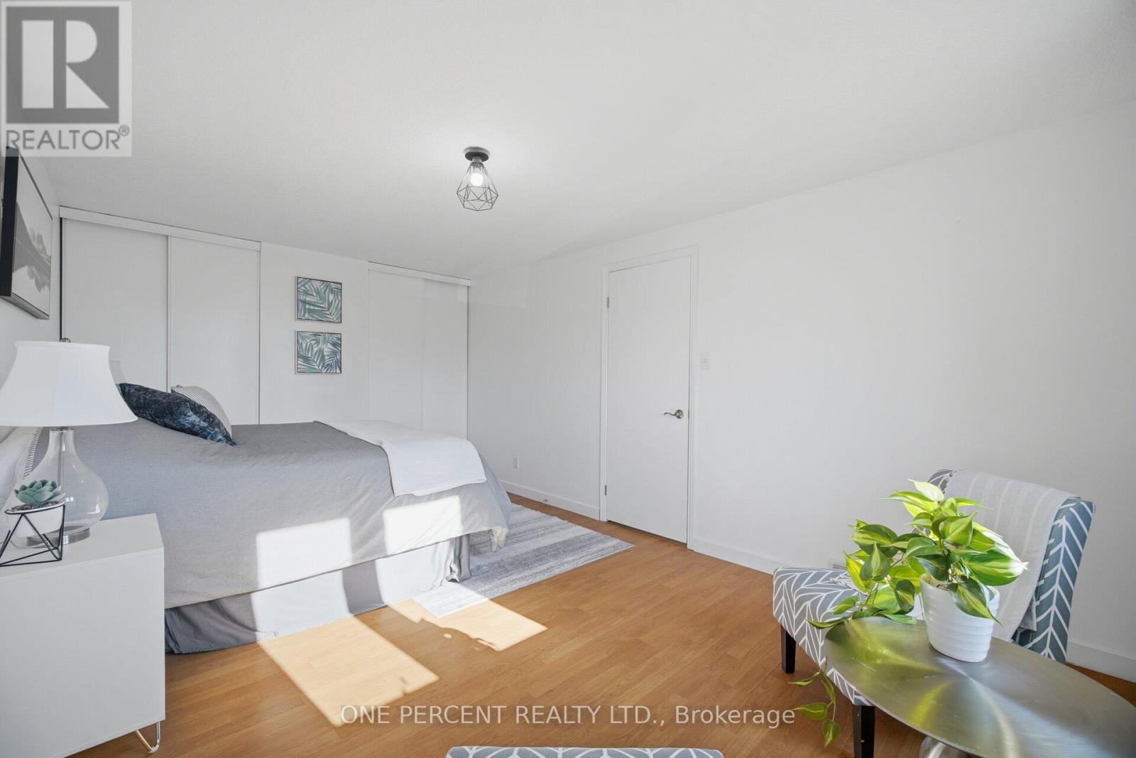 10 Ristau Crescent, Kitchener, Ontario  N2E 3A8 - Photo 18 - X13038994