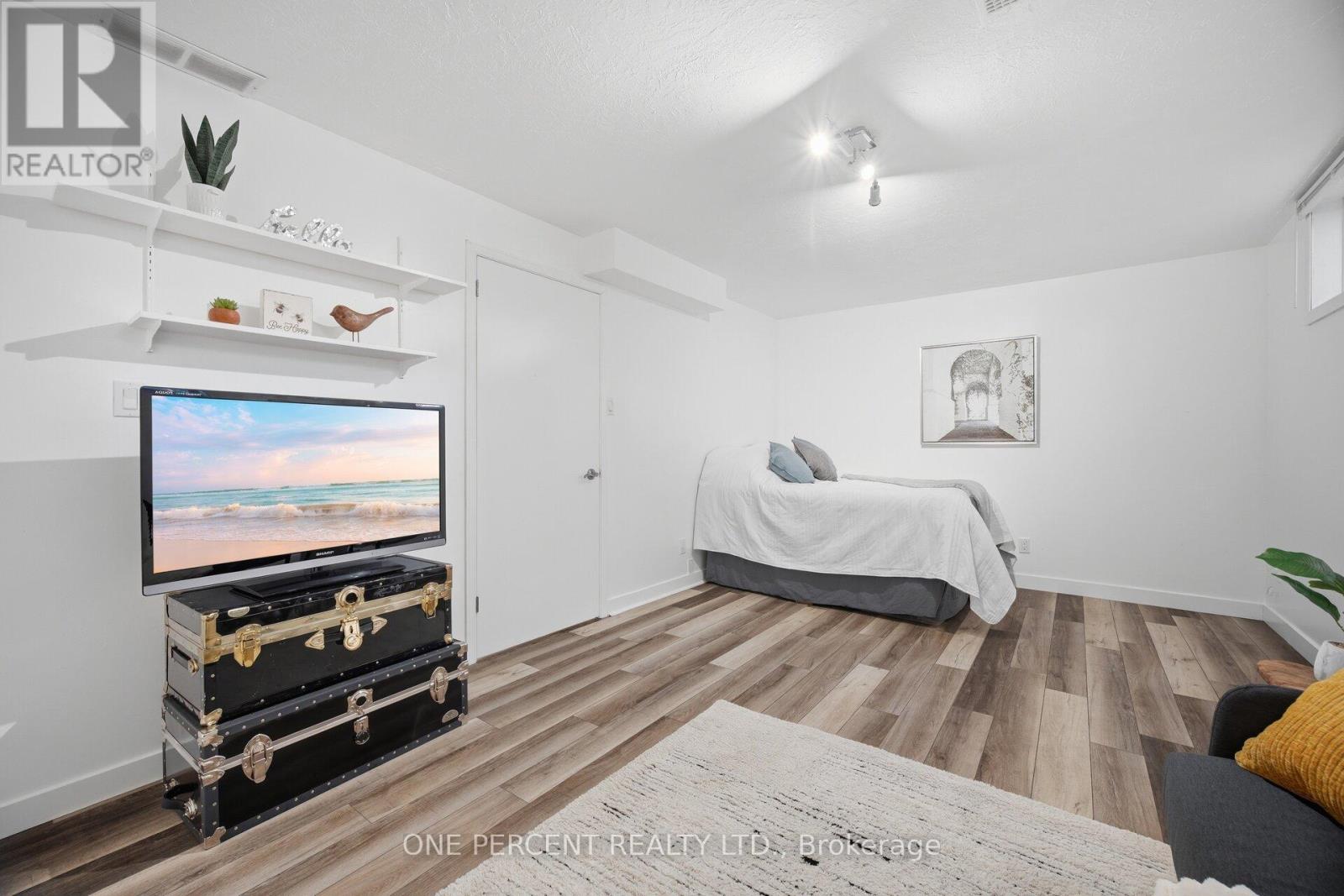 10 Ristau Crescent, Kitchener, Ontario  N2E 3A8 - Photo 32 - X13038994