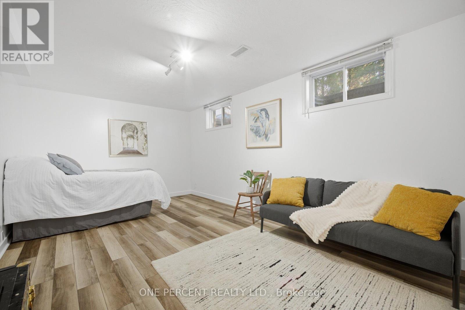 10 Ristau Crescent, Kitchener, Ontario  N2E 3A8 - Photo 33 - X13038994