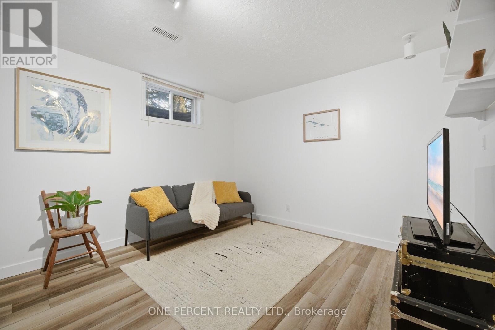 10 Ristau Crescent, Kitchener, Ontario  N2E 3A8 - Photo 34 - X13038994