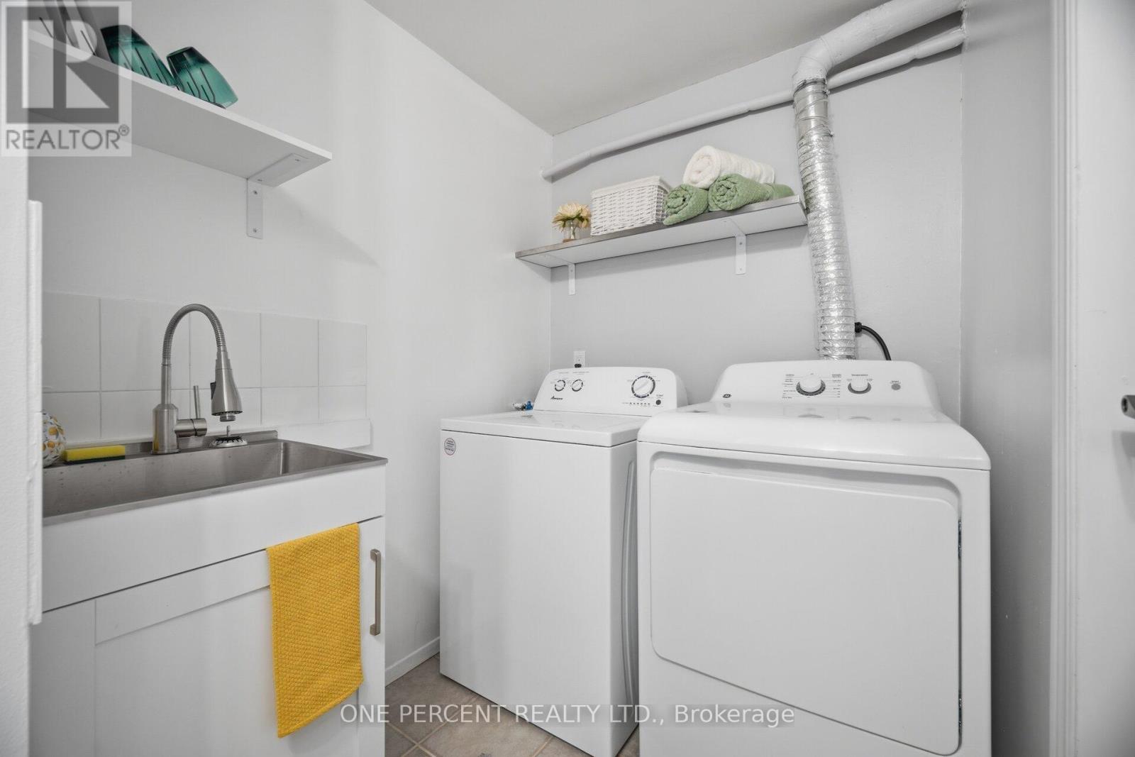 10 Ristau Crescent, Kitchener, Ontario  N2E 3A8 - Photo 37 - X13038994