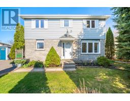 10 RISTAU CRESCENT, Kitchener, Ontario