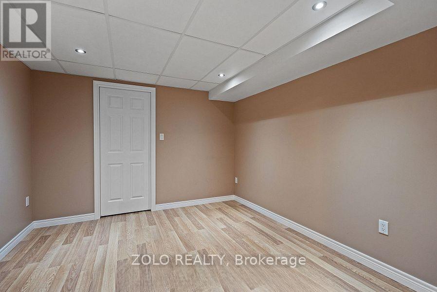 42 Vinifera Drive, Grimsby, Ontario  L3M 5S1 - Photo 38 - X13039014