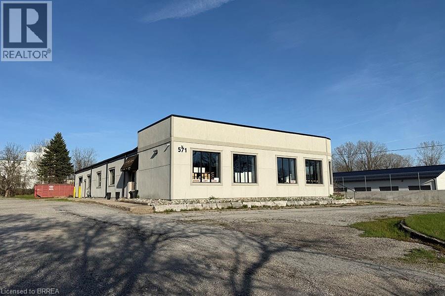 571 BANK Street, Simcoe, Ontario