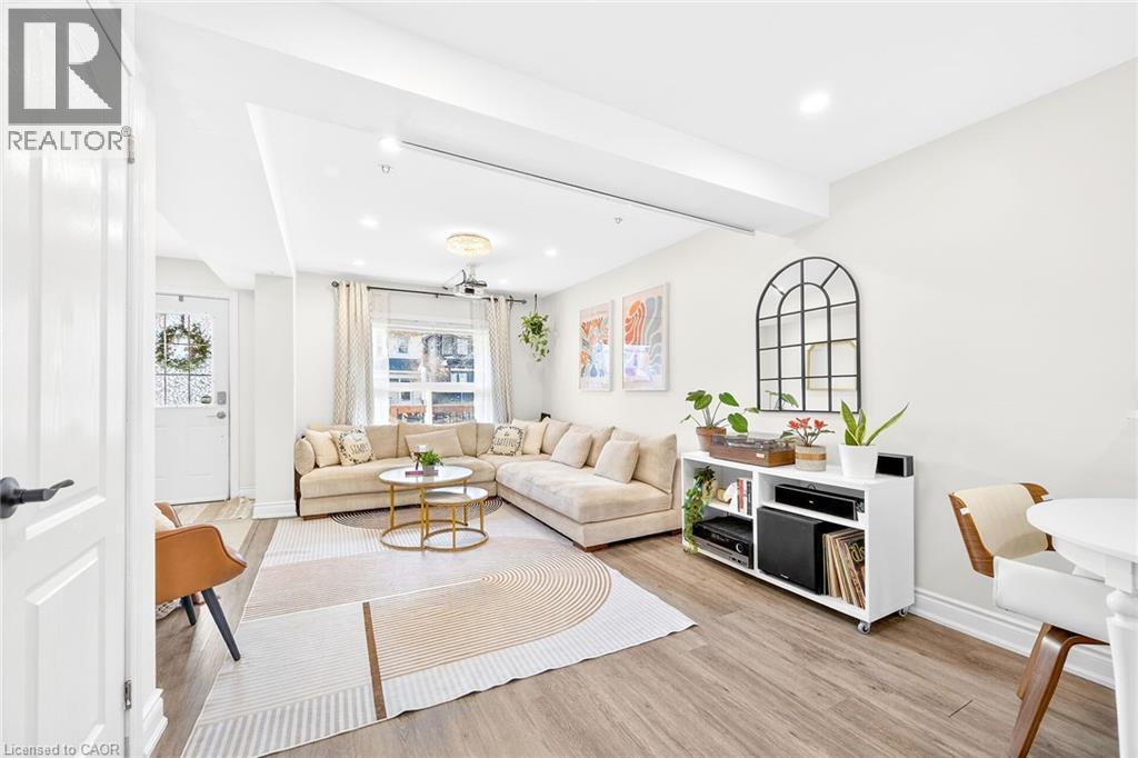 133 AVONDALE Street, Hamilton, Ontario