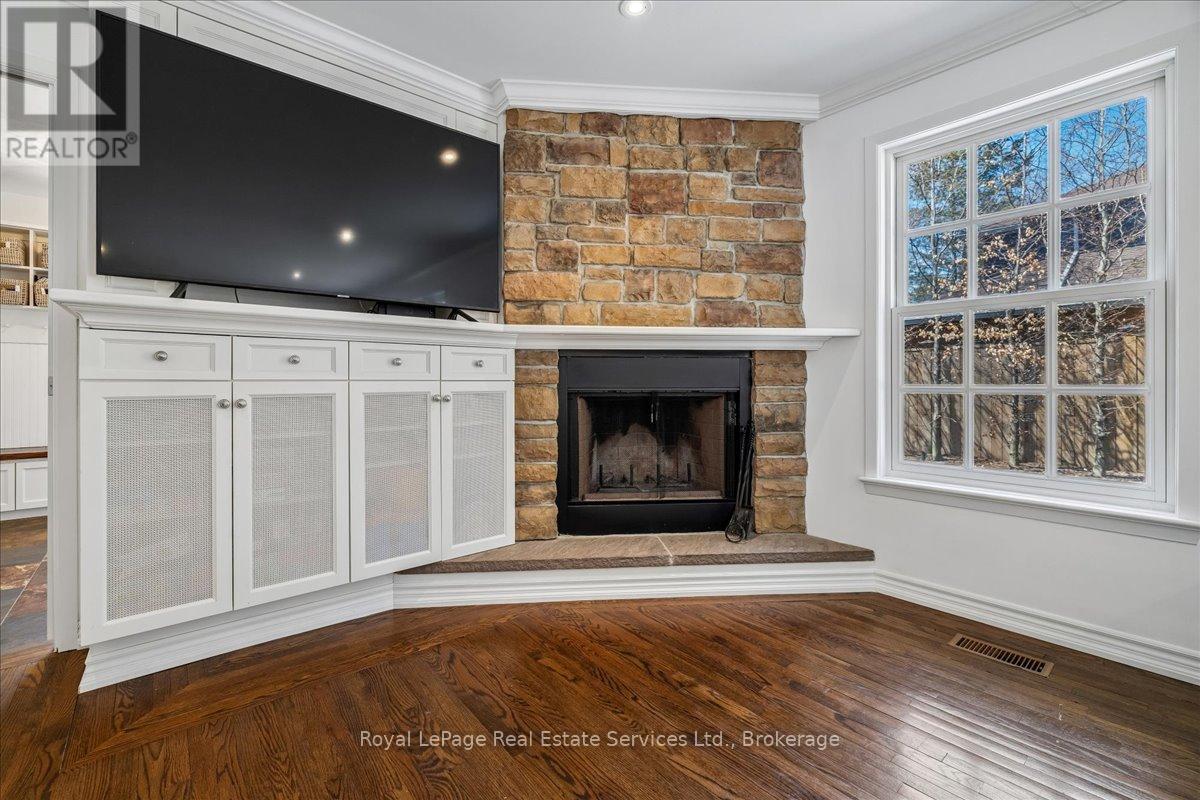 445 Macdonald Road, Oakville, Ontario  L6J 2B7 - Photo 11 - W13039156