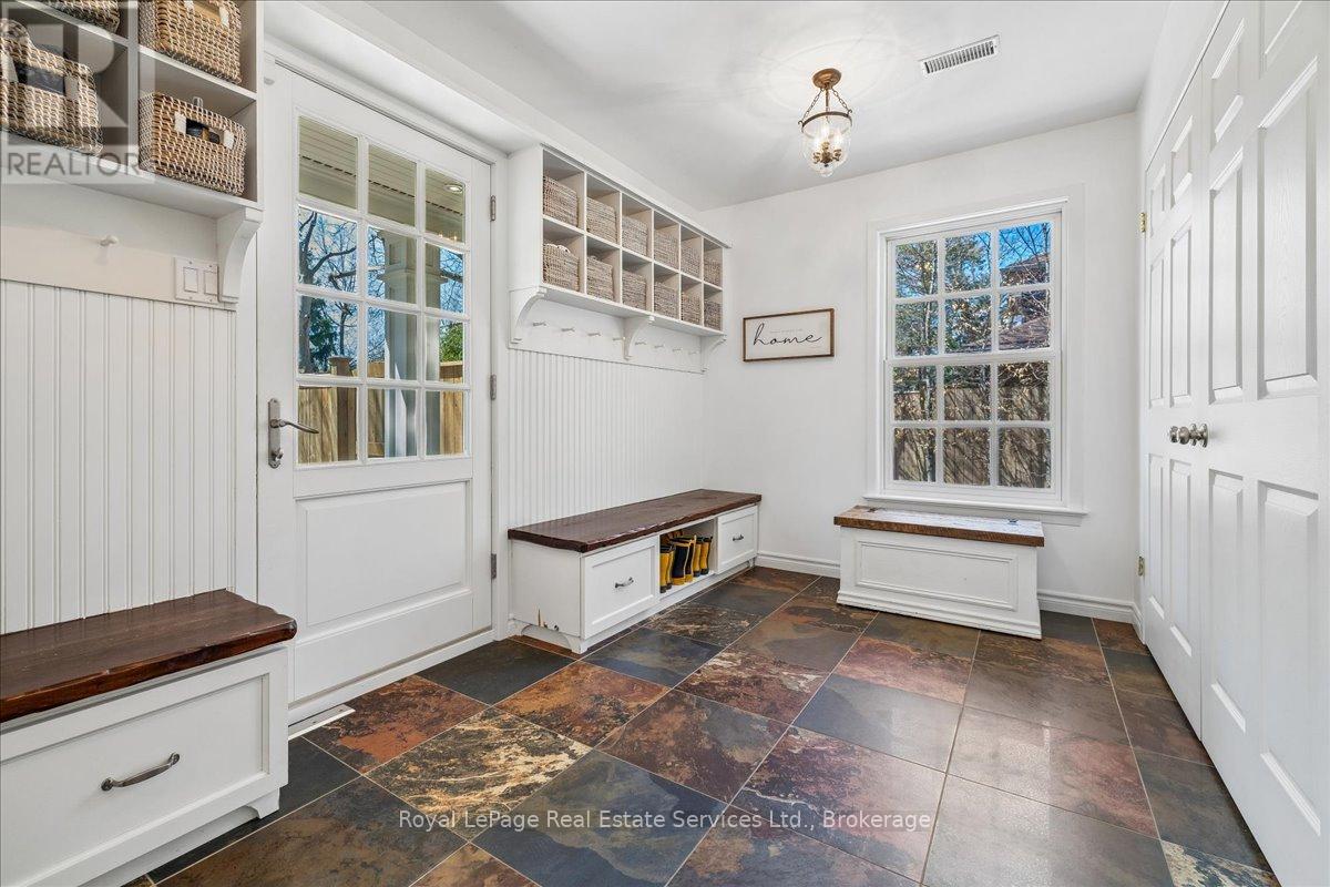 445 Macdonald Road, Oakville, Ontario  L6J 2B7 - Photo 16 - W13039156