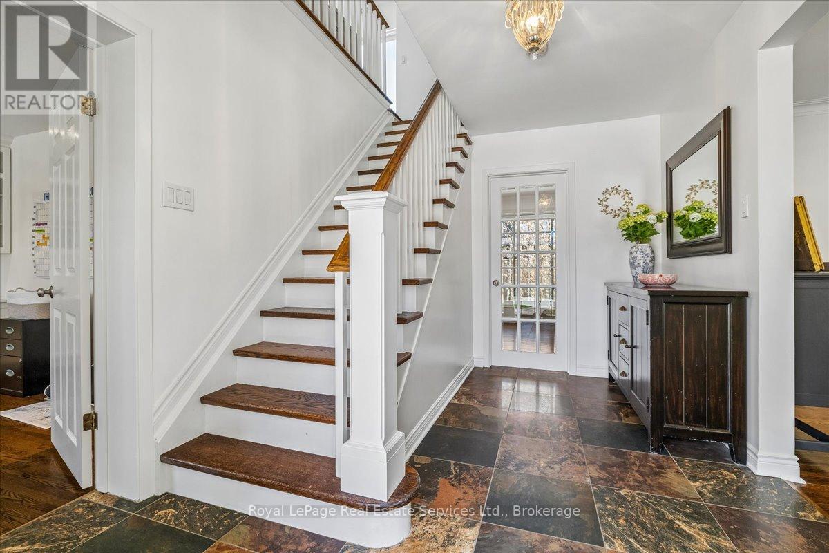 445 Macdonald Road, Oakville, Ontario  L6J 2B7 - Photo 17 - W13039156