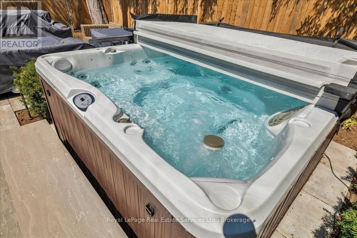 445 Macdonald Road, Oakville, Ontario  L6J 2B7 - Photo 36 - W13039156