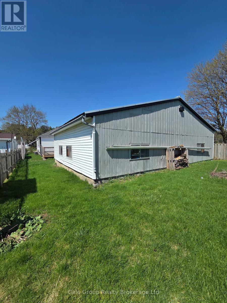 977 Norfolk Street N, Norfolk, Ontario N3Y 3R9 - Photo 16 - X13039208
