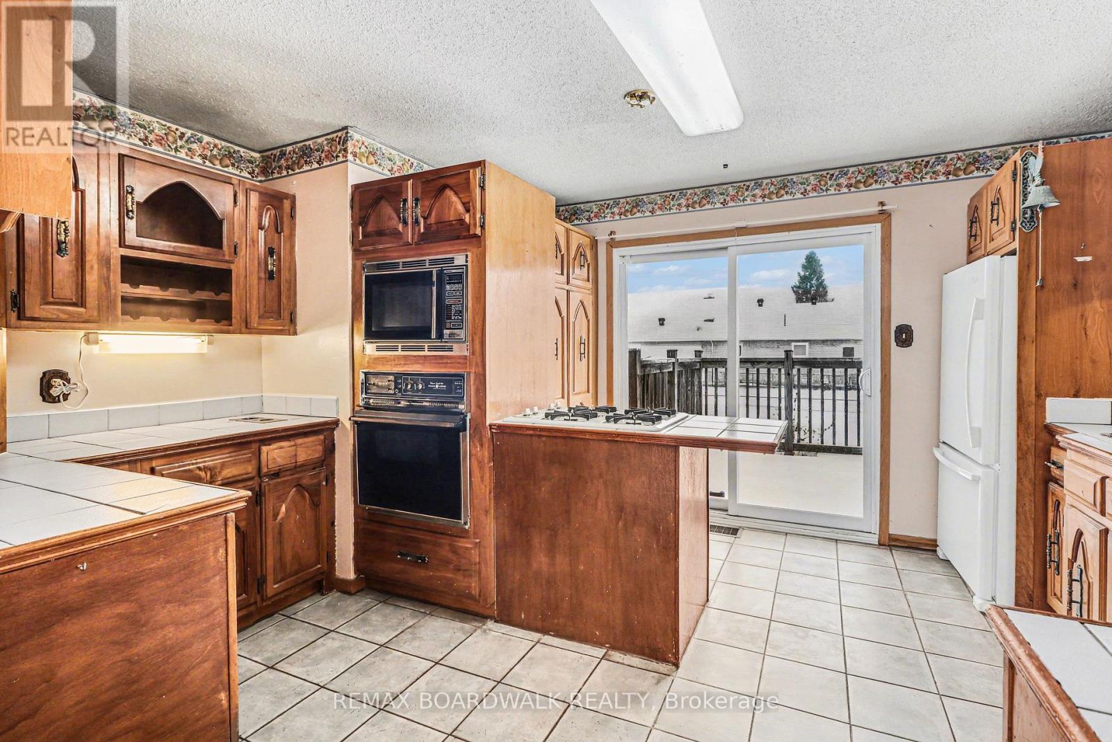 687 Duhamel Street, Casselman, Ontario  K0A 1M0 - Photo 10 - X12978950