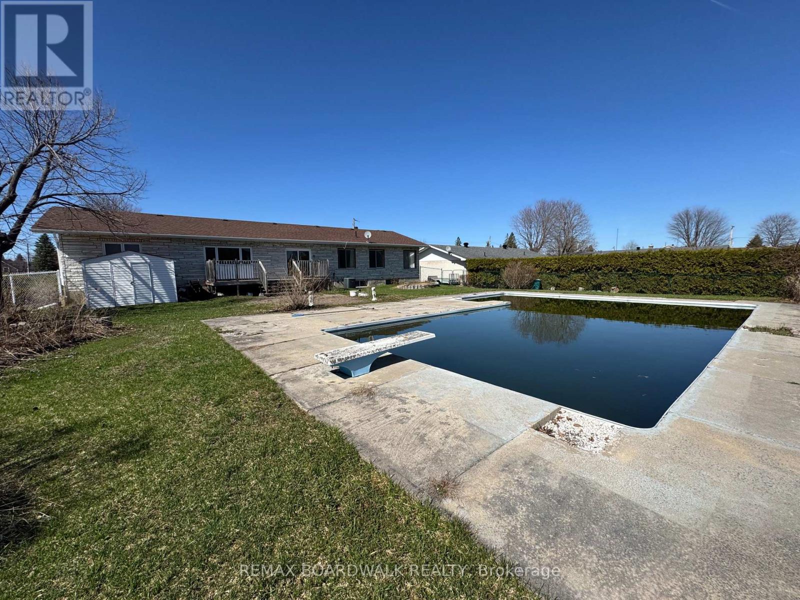 687 Duhamel Street, Casselman, Ontario  K0A 1M0 - Photo 30 - X12978950