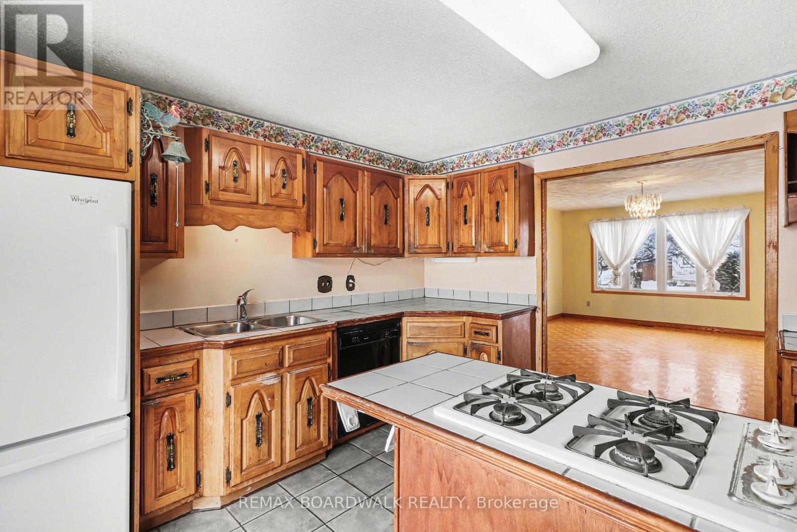 687 Duhamel Street, Casselman, Ontario  K0A 1M0 - Photo 11 - X12978950