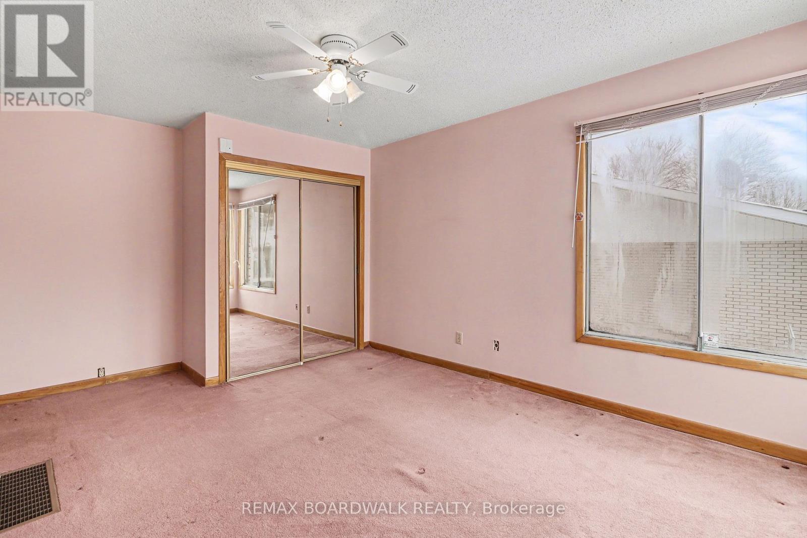 687 Duhamel Street, Casselman, Ontario  K0A 1M0 - Photo 19 - X12978950