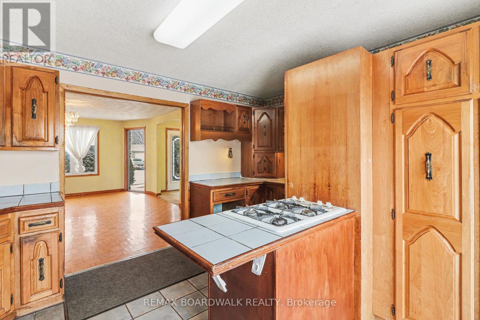 687 Duhamel Street, Casselman, Ontario  K0A 1M0 - Photo 13 - X12978950