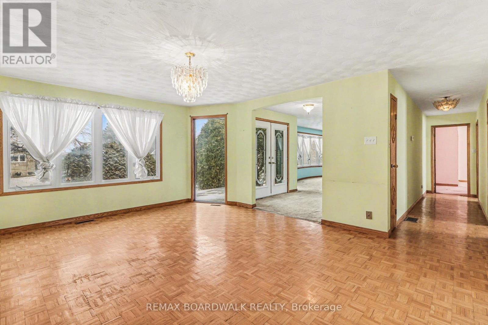 687 Duhamel Street, Casselman, Ontario  K0A 1M0 - Photo 9 - X12978950