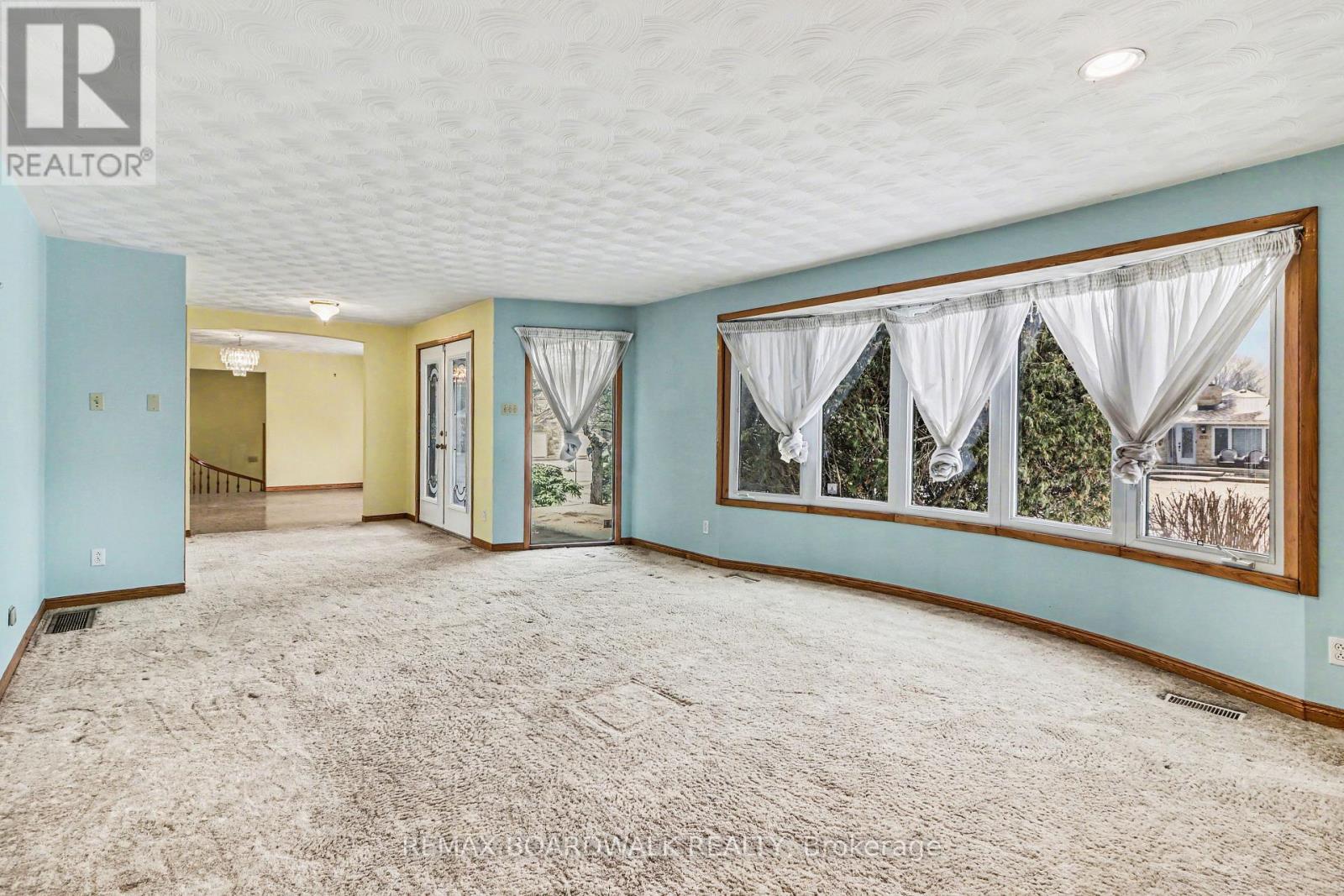 687 Duhamel Street, Casselman, Ontario  K0A 1M0 - Photo 6 - X12978950