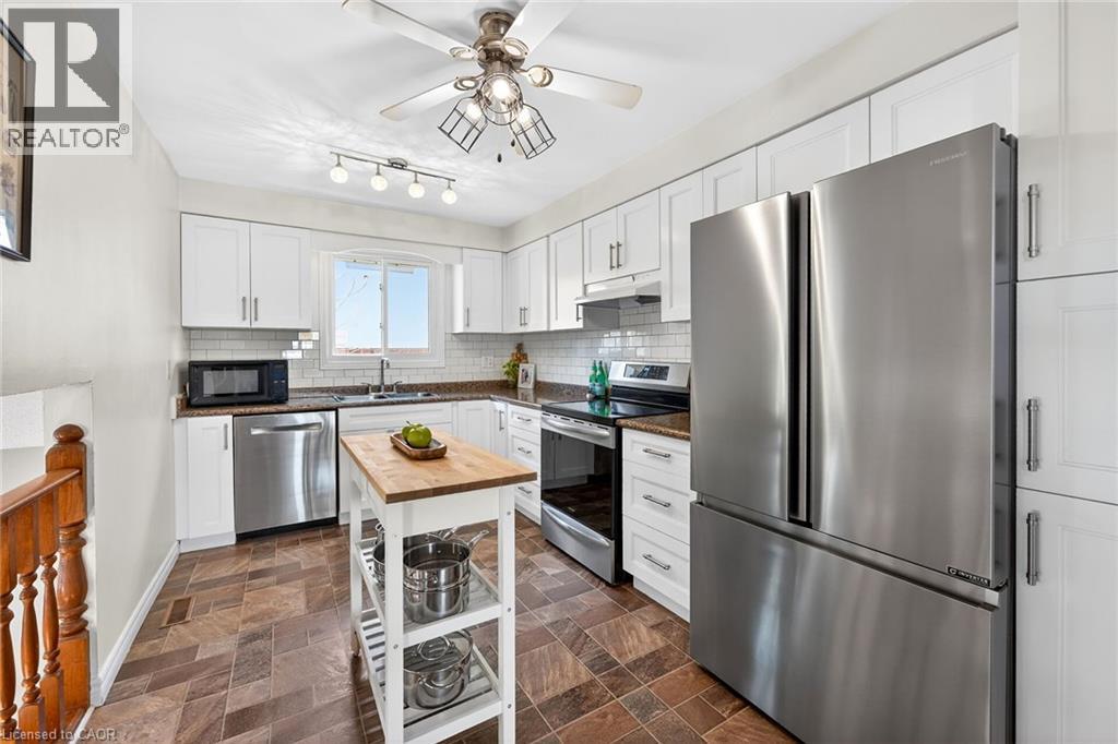 22 Vance Crescent, Waterdown, Ontario  L8B 0B8 - Photo 10 - 40822885