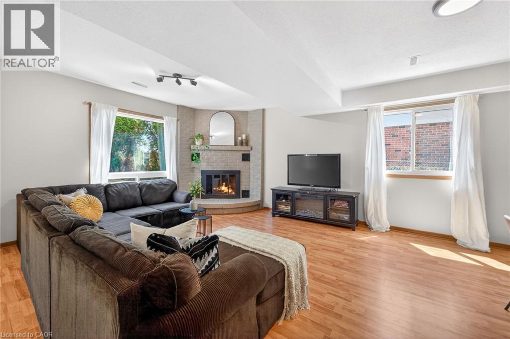 22 Vance Crescent, Waterdown, Ontario  L8B 0B8 - Photo 25 - 40822885