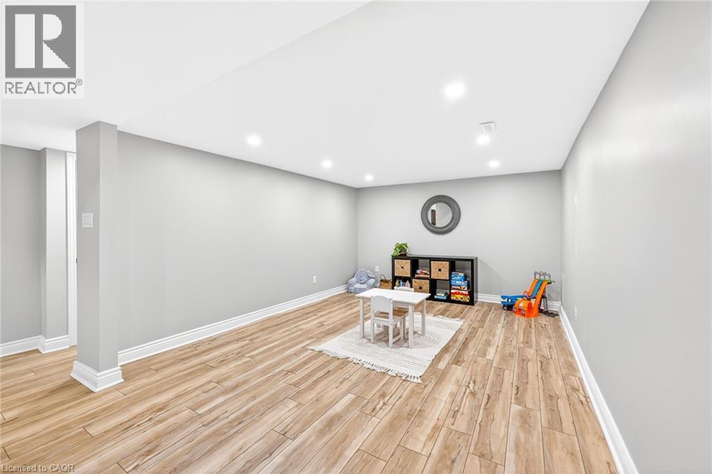 22 Vance Crescent, Waterdown, Ontario  L8B 0B8 - Photo 38 - 40822885