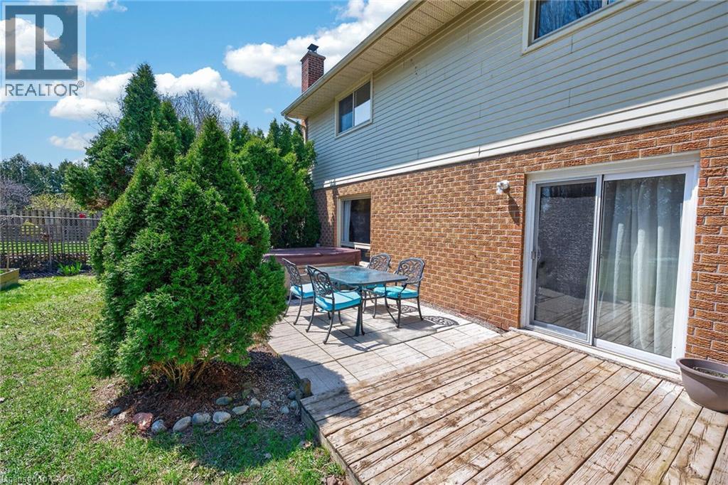 22 Vance Crescent, Waterdown, Ontario  L8B 0B8 - Photo 45 - 40822885