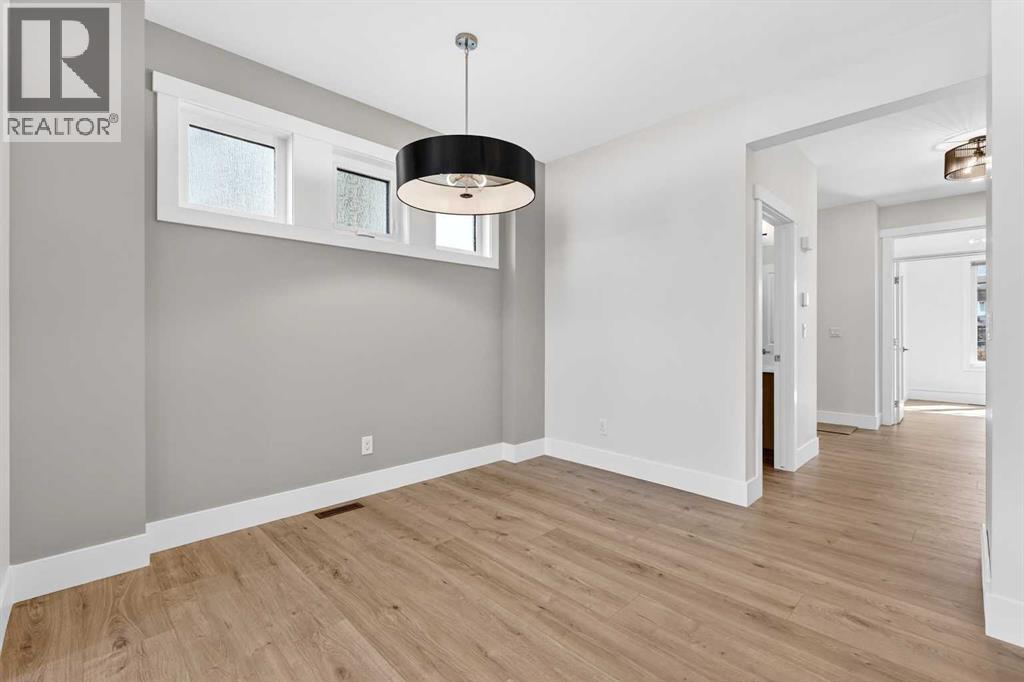 2012 37 Avenue SW, Calgary, Alberta  T2T 2H5 - Photo 15 - A2302866