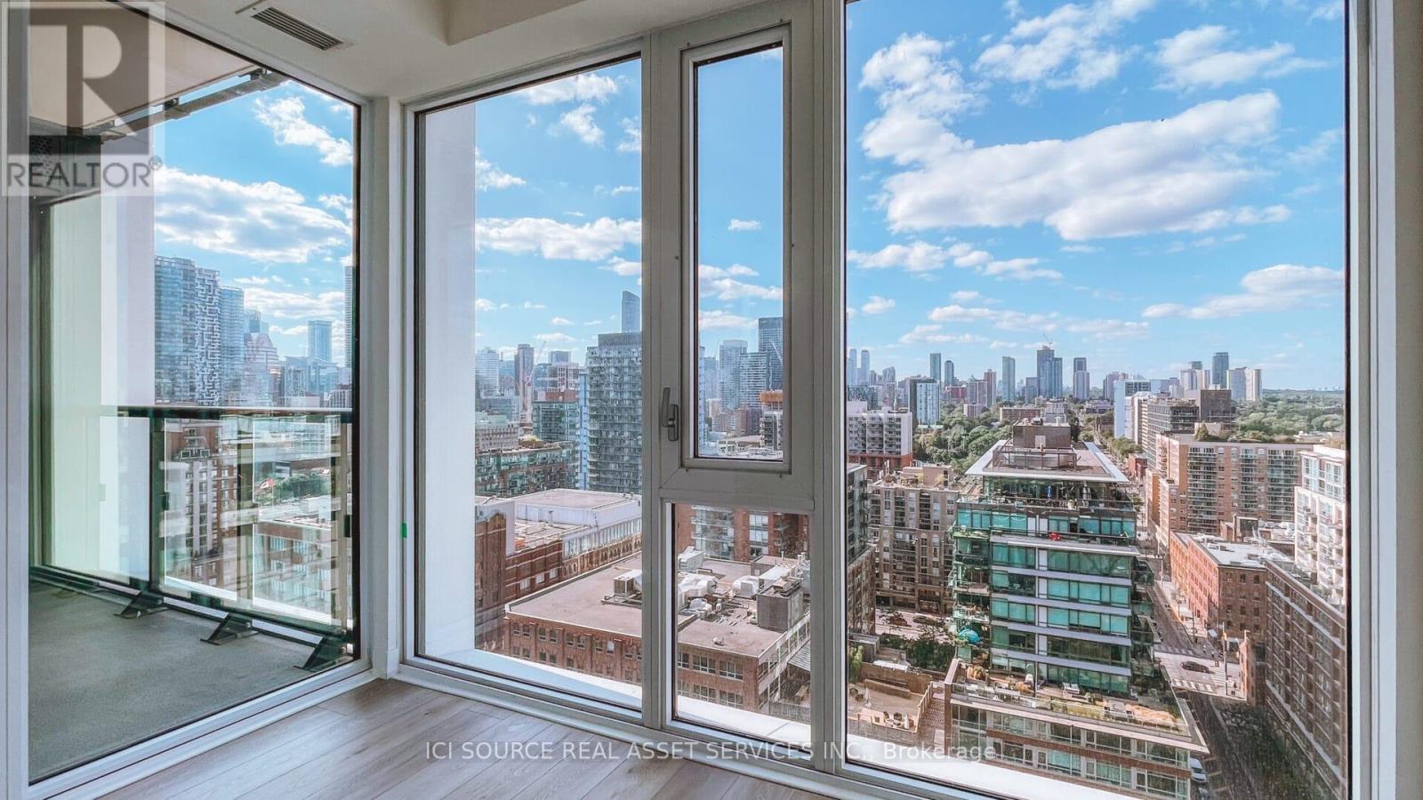 1819 - 158 Front Street E, Toronto, Ontario  M5A 0K9 - Photo 11 - C13039164