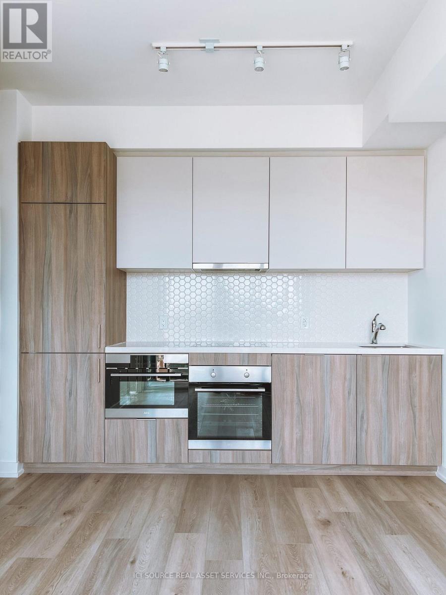 1819 - 158 Front Street E, Toronto, Ontario  M5A 0K9 - Photo 3 - C13039164