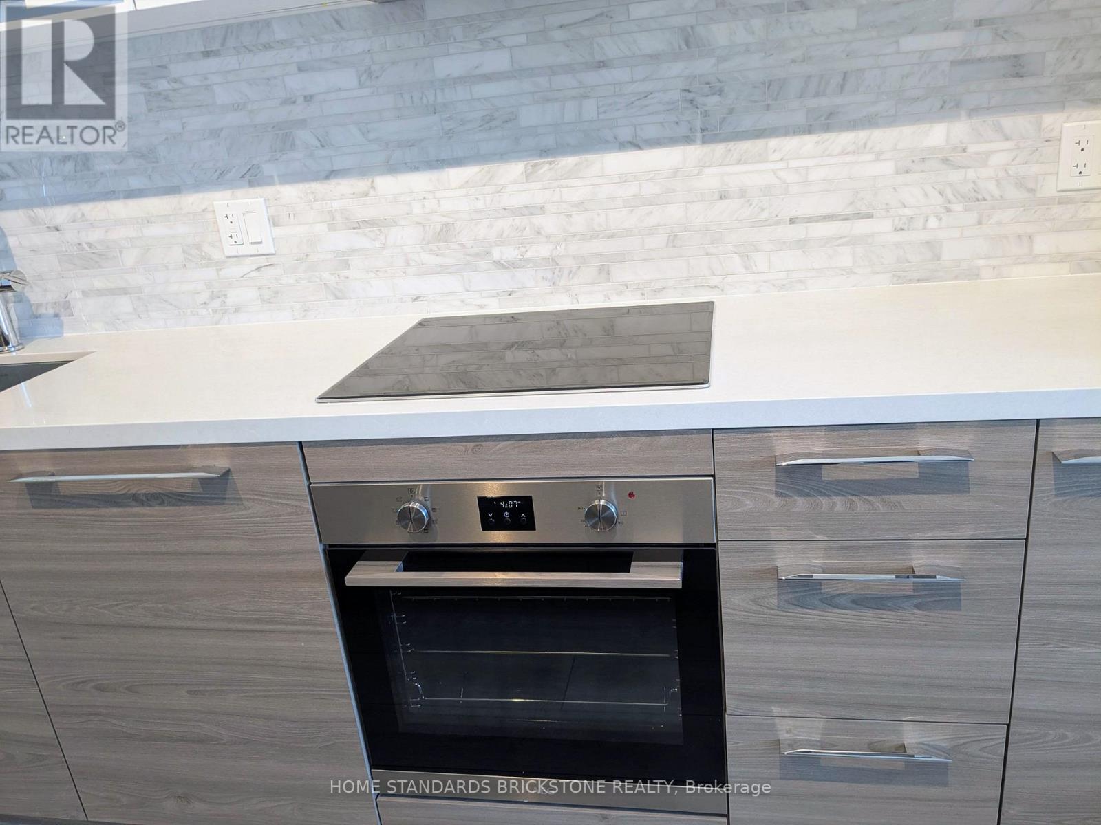 712 - 29 Green Trail Court, Toronto, Ontario  M2K 0J9 - Photo 5 - C13039168