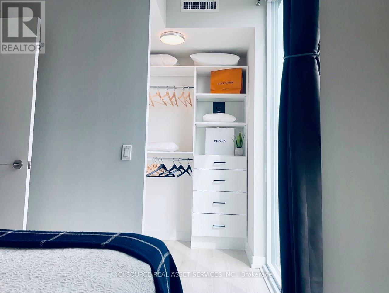 2206 - 33 Helendale Avenue, Toronto (Yonge-Eglinton), Ontario  M4R 0A4 - Photo 12 - C13039214