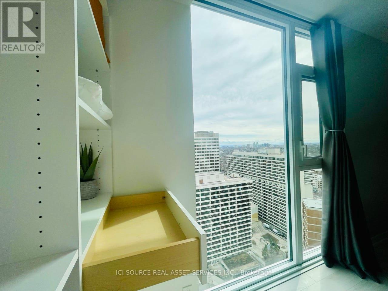 2206 - 33 Helendale Avenue, Toronto (Yonge-Eglinton), Ontario  M4R 0A4 - Photo 17 - C13039214