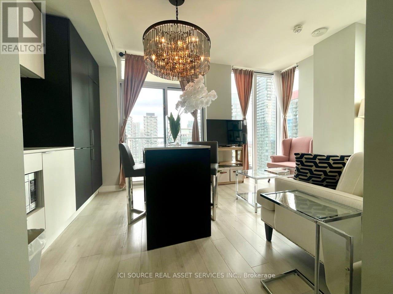 2206 - 33 Helendale Avenue, Toronto (Yonge-Eglinton), Ontario  M4R 0A4 - Photo 20 - C13039214