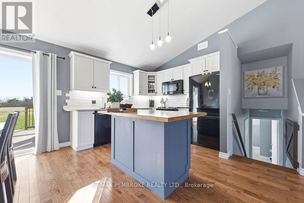 15 Samuel St Street, Laurentian Valley, Ontario  K8A 6W8 - Photo 13 - X13039216