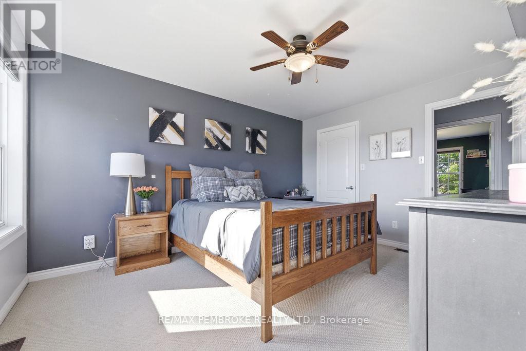 15 Samuel St Street, Laurentian Valley, Ontario  K8A 6W8 - Photo 17 - X13039216