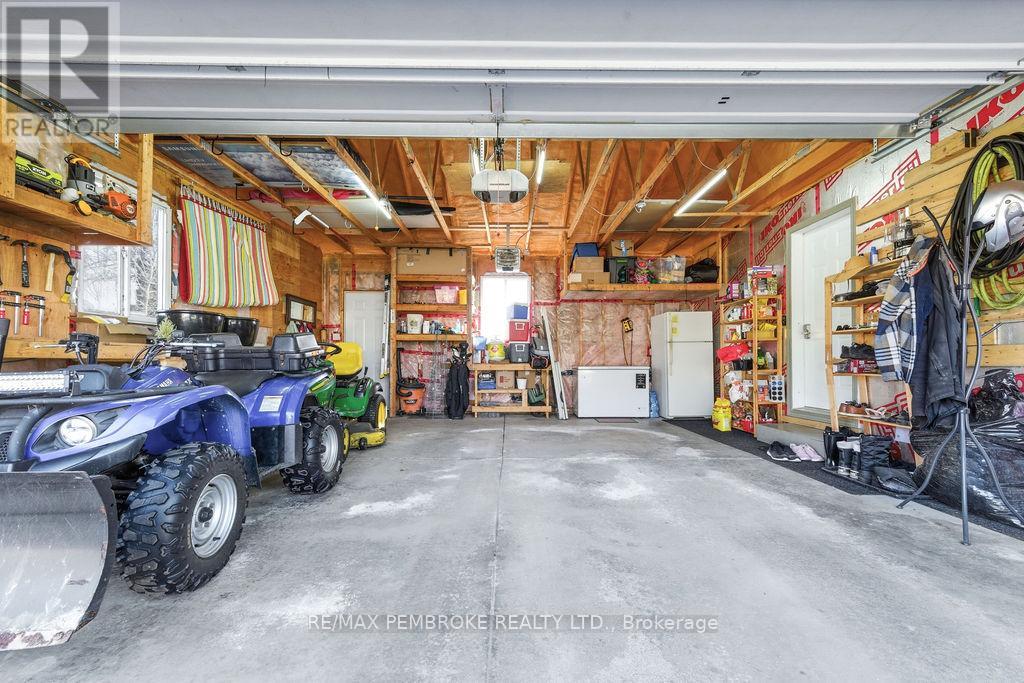 15 Samuel St Street, Laurentian Valley, Ontario  K8A 6W8 - Photo 30 - X13039216