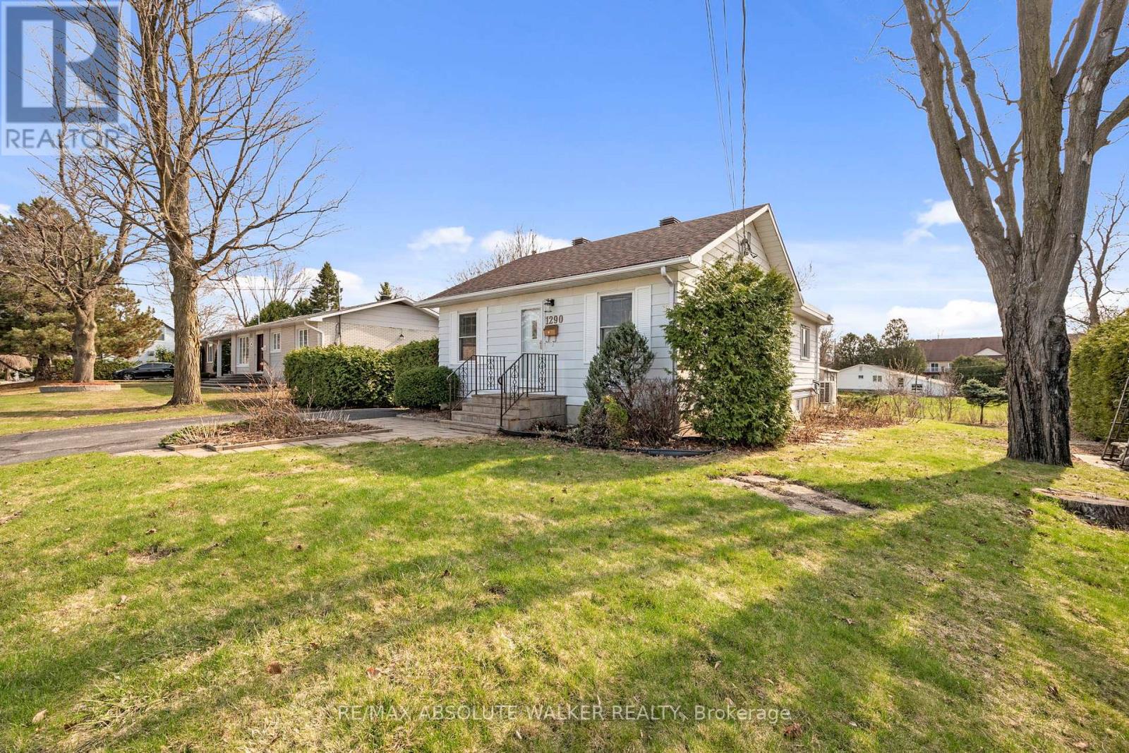 1290 St. Jean Street, Ottawa, Ontario  K1C 1N6 - Photo 3 - X13039146