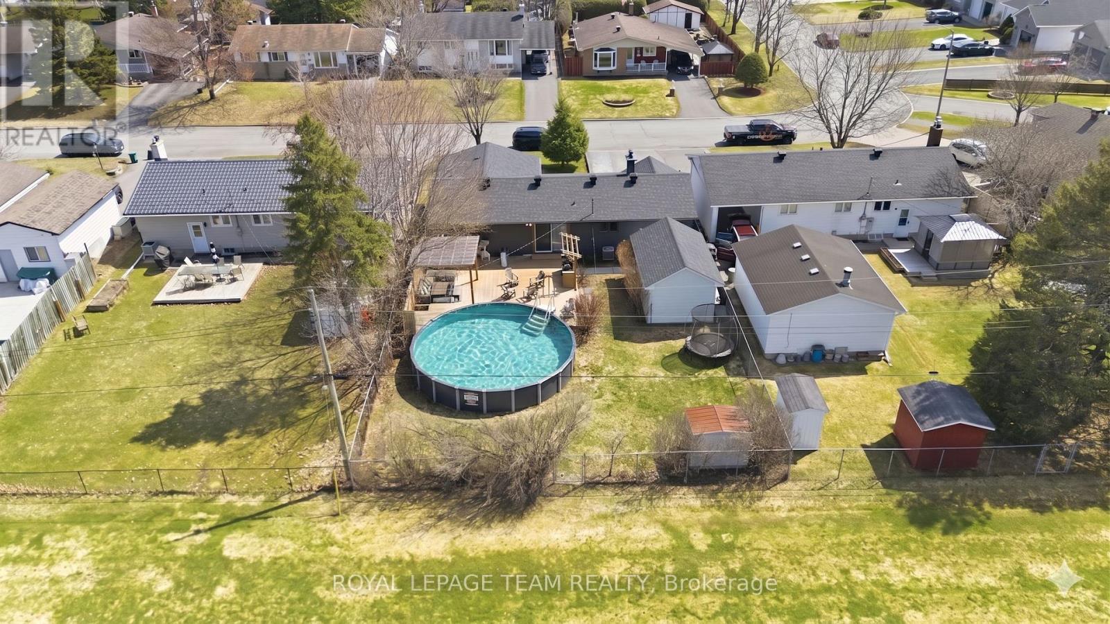 185 Lacroix Avenue, Ottawa, Ontario  K1E 1K2 - Photo 36 - X13039196