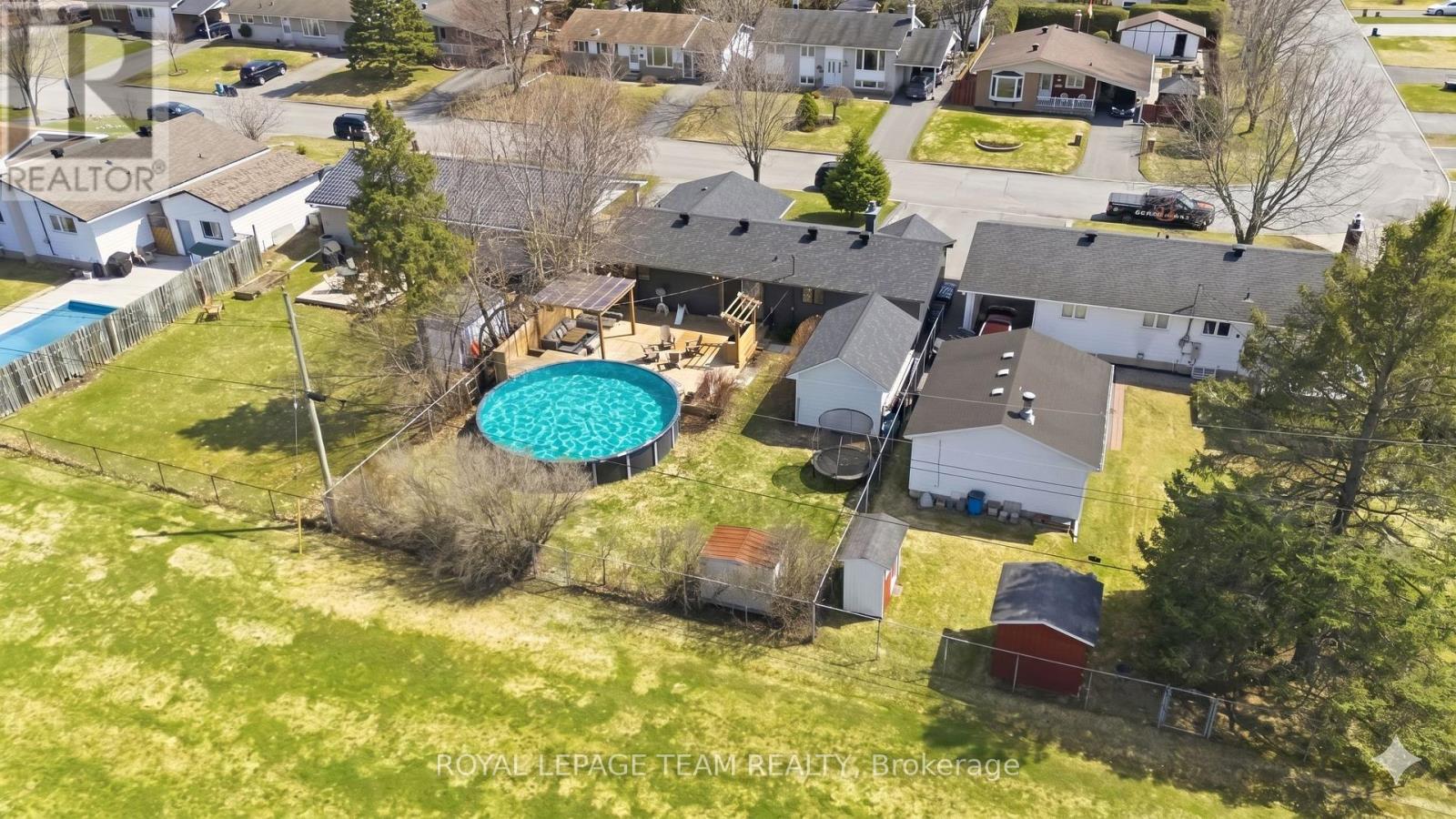 185 Lacroix Avenue, Ottawa, Ontario  K1E 1K2 - Photo 37 - X13039196