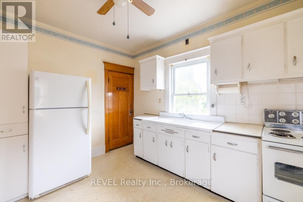 5176 Willmott Street, Niagara Falls, Ontario  L2E 2A5 - Photo 13 - X13039206