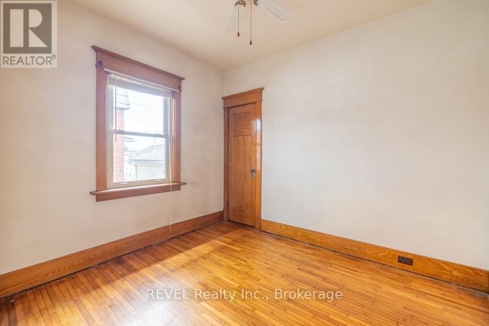 5176 Willmott Street, Niagara Falls, Ontario  L2E 2A5 - Photo 14 - X13039206